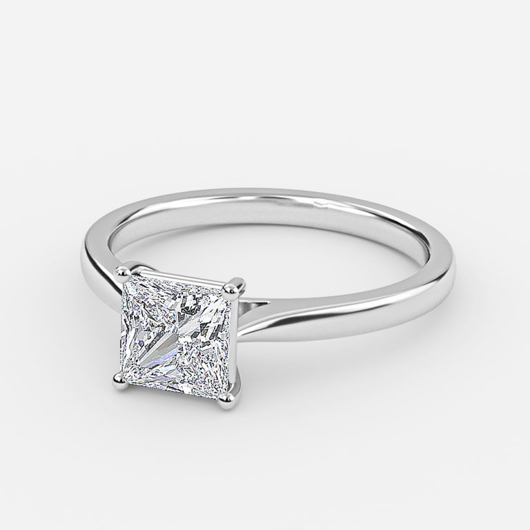 engagement ring solitaire princess cut
